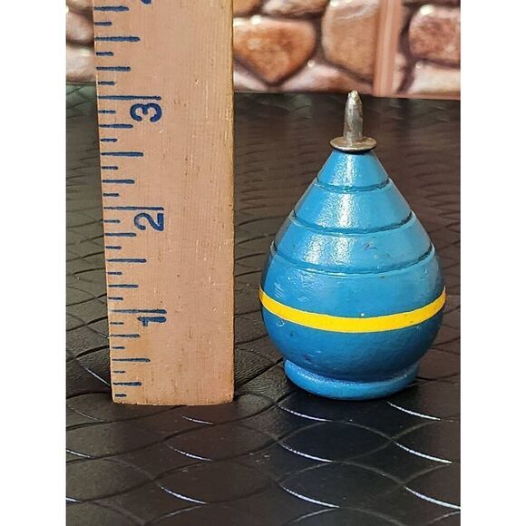 Vintage Spinning Top - Picture 5 of 6